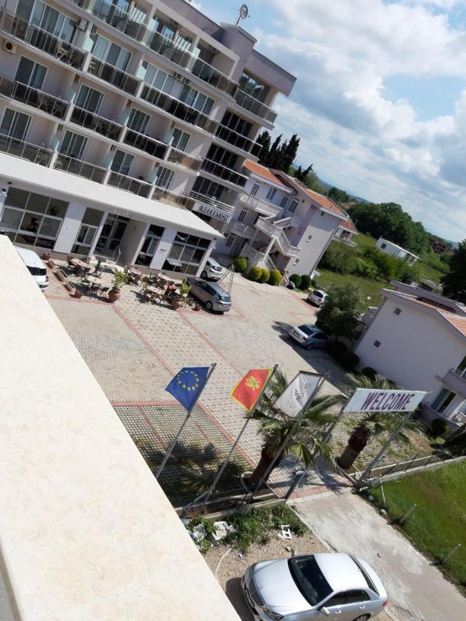 Ulcin Relax Apartments & Rooms Ulcinj Exteriör bild