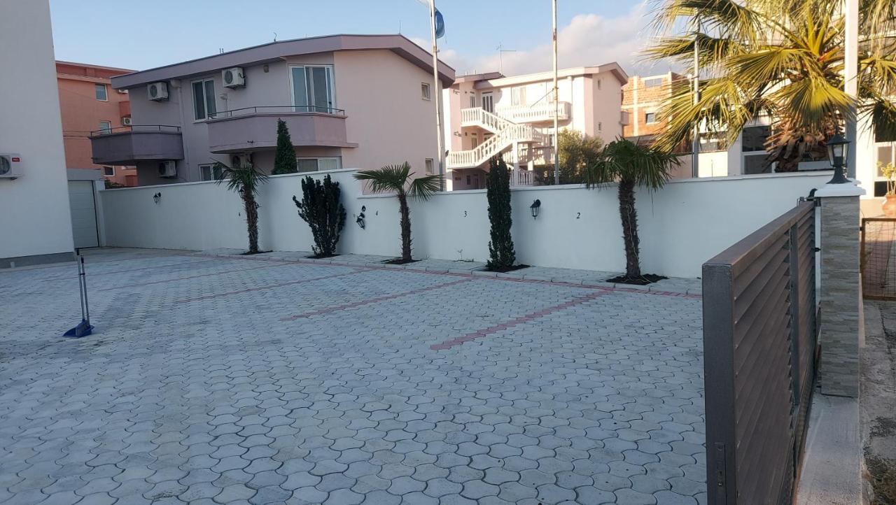 Ulcin Relax Apartments & Rooms Ulcinj Exteriör bild