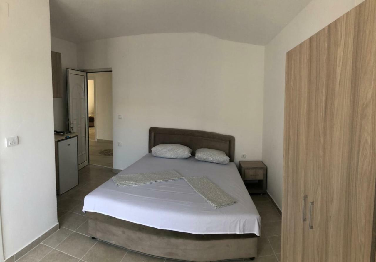 Ulcin Relax Apartments & Rooms Ulcinj Rum bild